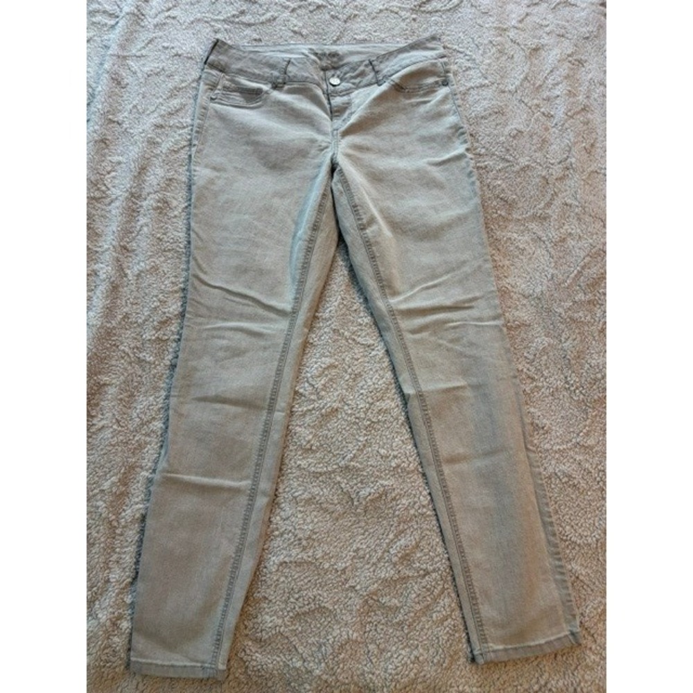 Women's Gray Wash Maurices Jeggings Size L